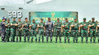 Semangat Pengabdian, Pangkolinlamil Hadiri Apel Pemberangkatan Prajurit Yonif Teritorial Pembangunan