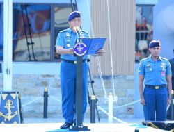 IR KOLINLAMIL TEKANKAN NILAI KEJUANGAN DALAM UPACARA 17-AN DI MAKO KOLINLAMIL