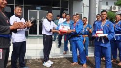 KOMANDAN SATLINLAMIL 2 DAN JAJARAN RAYAKAN 12 TAHUN BERDIRINYA OLAHRAGA REAL FIGHTER