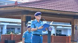 PIMPIN UPACARA BENDERA, ASINTEL PANGKOLINLAMIL, TEKANKAN DISIPLIN KEAMANAN, DAN ETIKA DIGITAL