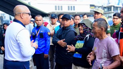 DARI DERMAGA KOLINLAMIL, ARUS SOLIDARITAS MENGALIR KE TANAH SUMATERA