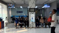 Dengungkan Kebaikan, BRI Kanca Cimanggis Salurkan Bantuan kepada Dhuafa dan Anak Yatim