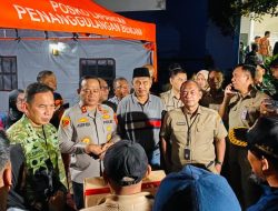 Kapolda Metro Jaya Bersama Pangdam Jaya Pastikan Penanganan Pengungsi Banjir Terlayani dengan Baik