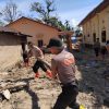 Brimob Hadir Dukung Pemulihan Rumah dan Aktivitas Ibadah Pascabencana Batang Toru