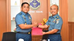 INSPEKTUR KOLINLAMIL PIMPIN PENUTUPAN TAKLIMAT AKHIR AUDIT KINERJA ITKOLINLAMIL TA 2026 DI PUSKOPAL KOLINLAMIL