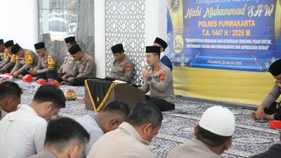 Peringati Isra Mi’raj, Polres Purwakarta Teguhkan Iman dan Kepedulian Sosial Personel Polri