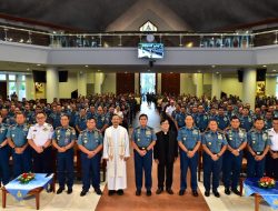 PANGKOLINLAMIL HADIRI PERAYAAN NATAL GABUNGAN TNI AL WILAYAH JAKARTA TAHUN 2025