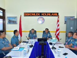 INSPEKTUR KOLINLAMIL PIMPIN TAKLIMAT AWAL AUDIT KINERJA ITKOLINLAMIL TA 2026 DISKOMLEK DAN DISHARKAP KOLINLAMIL
