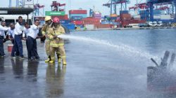 SATLINLAMIL 1 LAKSANAKAN LATIHAN PMK TRIWULAN I DI DERMAGA MAKO KOLINLAMIL