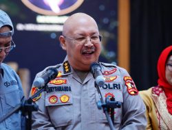 Bedah Buku “Alter Ego Listyo Sigit Presisi”, Prof. Hermawan Paparkan Dinamika Kebijakan Kapolri di Tengah Reformasi Polri