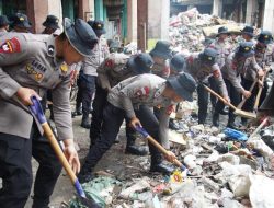 Gerakan “Bang Jasri” Digelar, Kapolda Metro Jaya Ajak Warga Jadikan Bersih Lingkungan sebagai Budaya