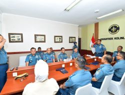 Inspektur Kolinlamil Pimpin Taklimat Awal Audit Kinerja Itkolinlamil TA 2026 Di Srena Dan Dismatbek