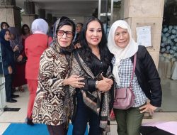 Neneng Anjarwati Tuty Hadiri Pemakaman Try Sutrisno, Sampaikan Harapan untuk Kesejahteraan Wartawan