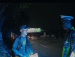 Humanis di Arus Balik, Polantas Tangsel Bantu Pemudik Kehabisan Ongkos Hingga Tiba di Rumah