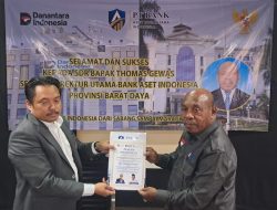 Thomas Gewab Dikukuhkan sebagai Direktur Utama PT Bank Aset Nusantara Indonesia Papua Barat Daya