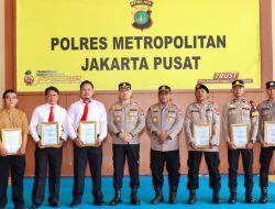 Warga Bantu Polisi Ungkap Narkoba, Polres Jakpus Beri Penghargaan