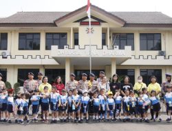 Brimob Polda Metro Jaya Terima Kunjungan Siswa TK, Edukasi Tugas Polisi di Mako Batalyon B Pelopor