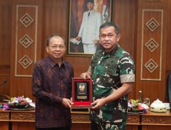 Dukung Energi Terbarukan, Kasad Tinjau Pengelolaan Sampah Terpadu di Bali