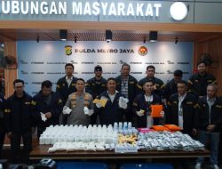 Polda Metro Jaya Bongkar Peredaran Obat Keras Ilegal di Bekasi