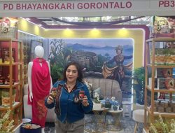 UMKM Bhayangkari Gorontalo Tampilkan Sambal Roa hingga Kain Karawo di Kreasi Bhayangkari Nusantara 2026