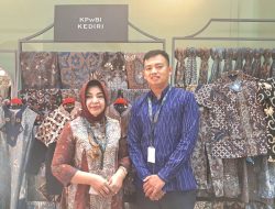 Mengangkat Cengkeh Trenggalek dalam Sehelai Kain, Batik Alya Tembus Pasar Nasional